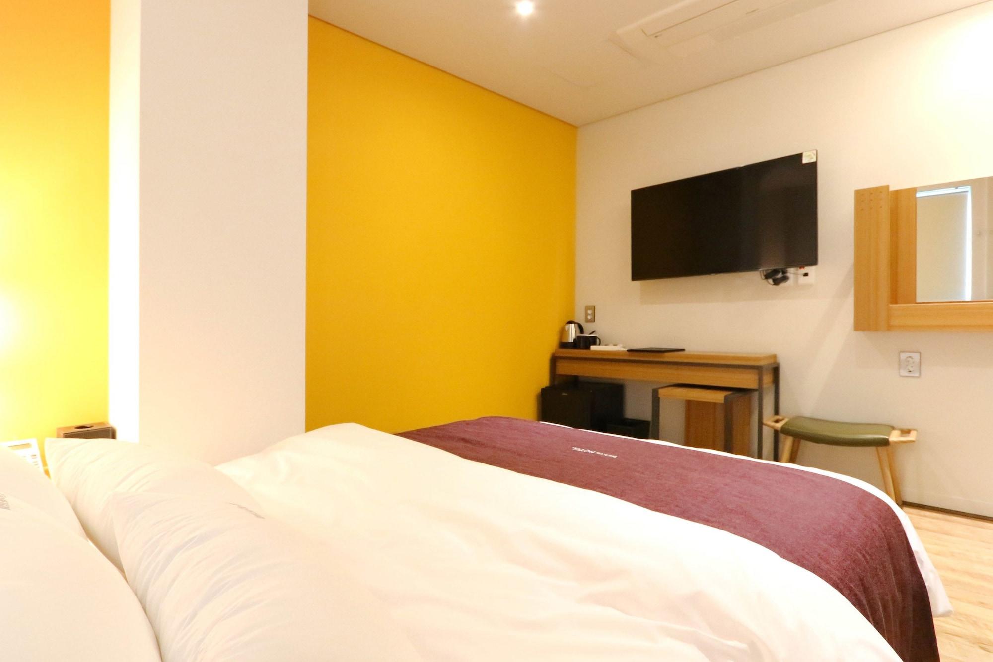 Best In City Hotel Busan Exterior photo