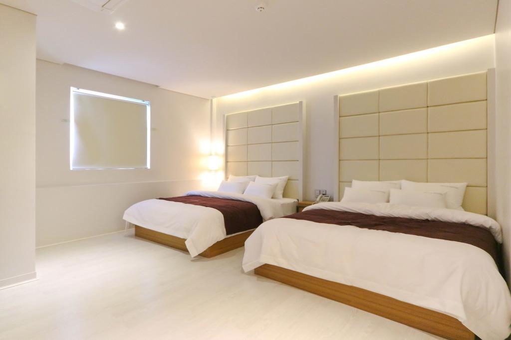 Best In City Hotel Busan Exterior photo